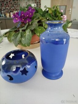 Krásná nová  vázička a  svícínek