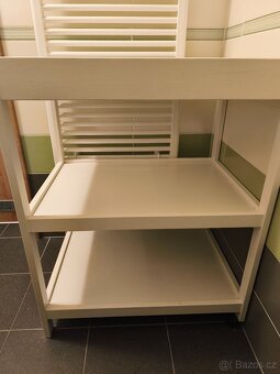 Přebalovací pult Ikea