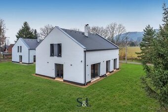 Prodej rodinné domy, 106 m² + dalších 108 m² v podkroví - Bř