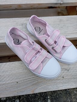 Boty 6. - velikost 31