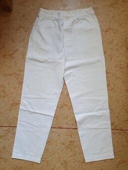 Prodam Rondon i s kalhotami a cepici.