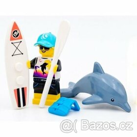 LEGO® 71029 Minifigurka Surfařka s delfínem - 1