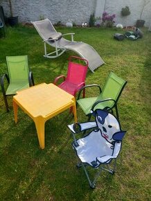 Židličky se stolečkem