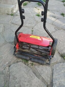 Vřetenová sekačka Wolf Garten TT 380 DL