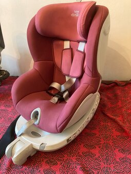 Robustní autosedačka Britax (isofix) od kolébky do školky
