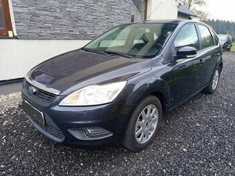 Ford Focus 1.6i 74kw Nová STK