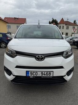 Toyota Proace City Verso 2020, ještě v záruce