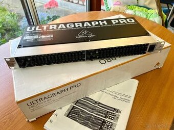 Behringer FBQ1502HD 15pásmový grafický ekvalizér