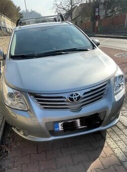 Avensis 2.0 D-4D 2010 - 1