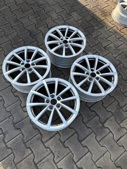 Alu Audi 5x112r17 7,5J ET 36