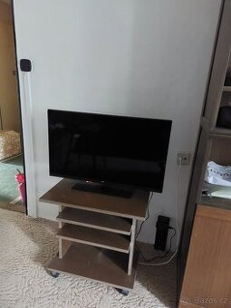 TV LCD 32"