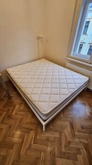 Kvalitní matrace 160x200 ve skvělém stavu + možnost rámu pos