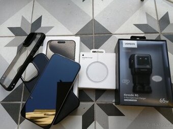 IPhone 15 pro max prirodni titan