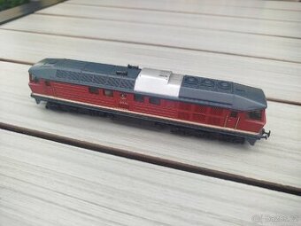 Modelová železnice lokomotiva BR 130 H0