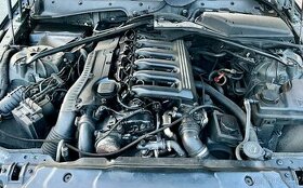 Bmw motor PRODANÝ Jen díly 306d2 160kw 3.0d 160kw m57n