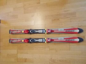 Carvingové sjezdové lyže 120cm