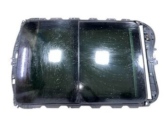 Panoramatické střešní okno 5TA877041A VW Touran 5T r.v. 2016
