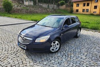 Opel insignia 2.0 TDCI 96kw TOP STAV