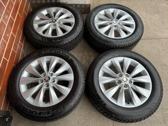 Alu 16" 5X100 škoda CASTOR , zimní 98%, KAMIQ, TOP
