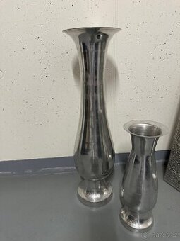 Dekorativní vázy 2ks