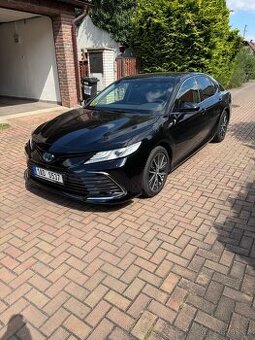 Toyota Camry hybrid 2.5 executive Vip