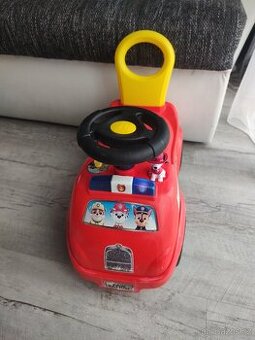 Autíčko odrážedlo Tlapková patrola