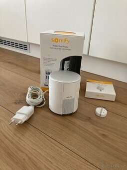Zabezpečovací systém Somfy One+ (bílá)