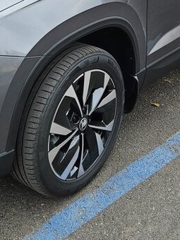 215/50 R18   7.0J×18 H2 ET 45 Škoda Karoq