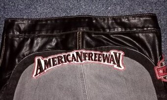 Kožené kalhoty dobrém stavu velikost S. Více kusů