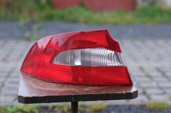 Škoda Superb 2 - zadní světlo