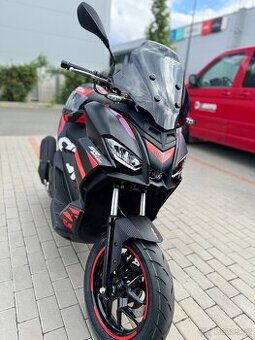 Aprilia sr gt 125 replica
