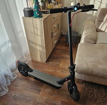 Elektrokoloběžka Sencor Scooter Two long range 45km dojezd.