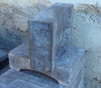 Magnezitové cihly 5 kusů