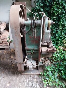 Výstředníkový Lis