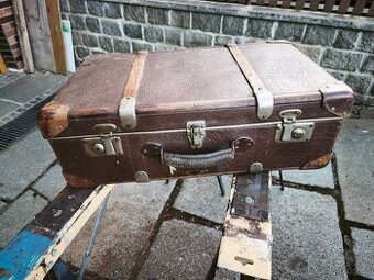 Retro kufry z r. 1954
