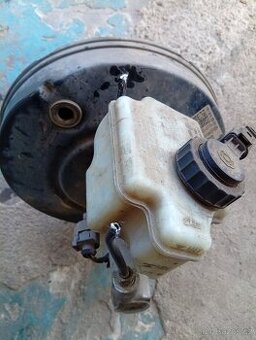 Prodám brzdový válec na škoda Octavia 2, 1.6 75kw, 1.9 TDI 7