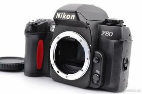 nikdy nepoužitá zrcadlovka  Nikon F80 komplet balení
