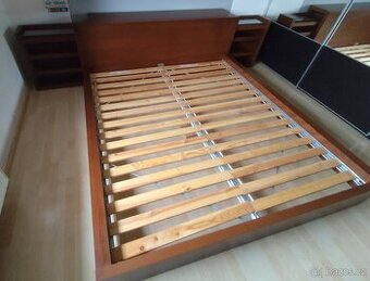 Postel IKEA Malm 180x200cm