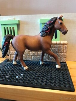 Schleich koník