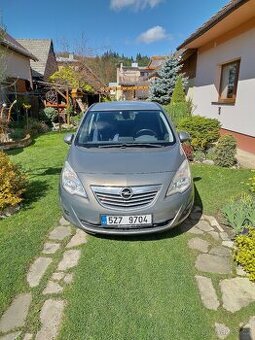 OPEL Meriva B 1.7 CDTi Cosmo + Navi