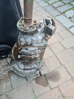 Mercedes W115 kraťas (W123piáno) diesel převodovka