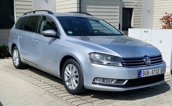 VW Passat B7 2.0TDi Webasto tažné LED park 103KW