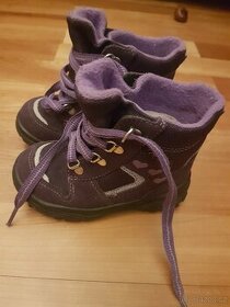 Nove boty Superfit vel 22