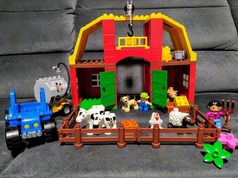 Lego Duplo velká farma 5649