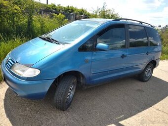 Volkswagen Sharan 1.9 TDI 81 KW