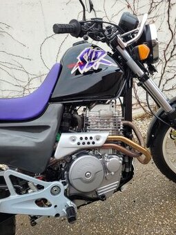 Honda SLR 650, el.štartér, len 11.200 km, TOP STAV