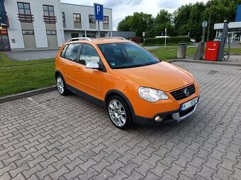 VOLKSWAGEN POLO CROSS 1.4 I - 55 kW - AUTOMATICKÁ PŘEVODOVKA