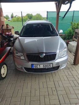 Škoda Octavia II 1.6 TDI facelift k opravě nebo ND
