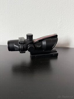 ACOG optika 4x32mm - 1