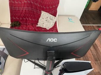 HERNÍ MONITOR AOC - 34” zaoblený 144hz